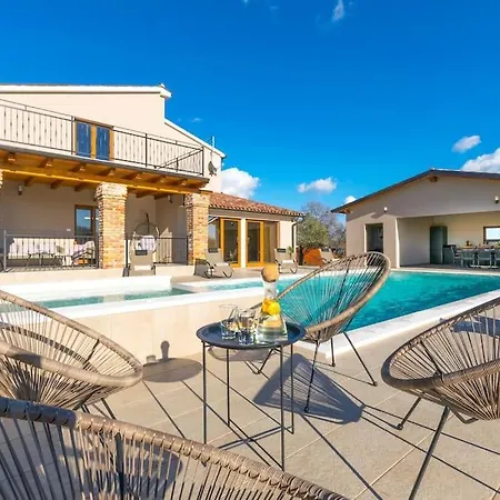 Вилла Rosa By Istrialux