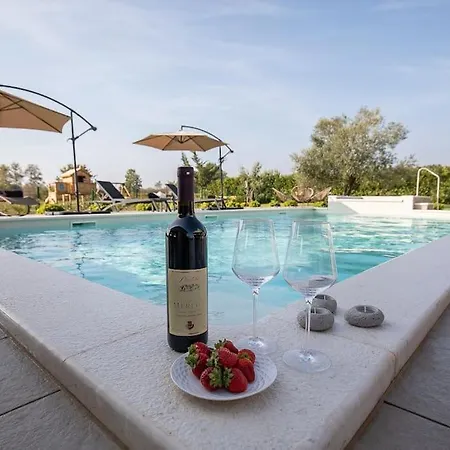 Rosa By Istrialux Loborika