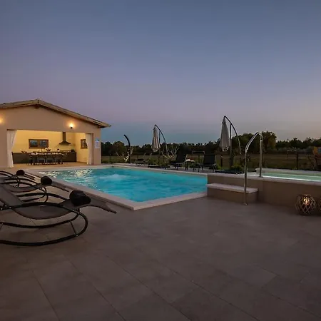 Вилла Rosa By Istrialux