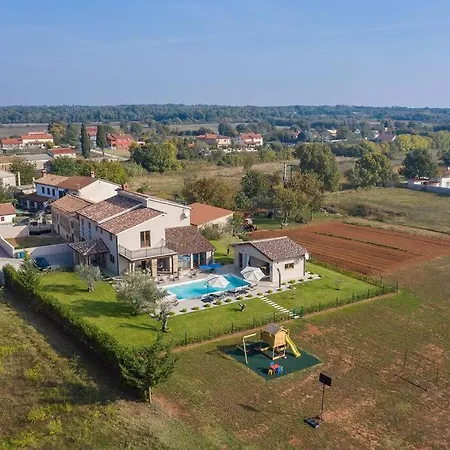 Villa Rosa By Istrialux