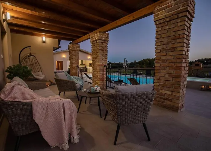 Villa Rosa By Istrialux