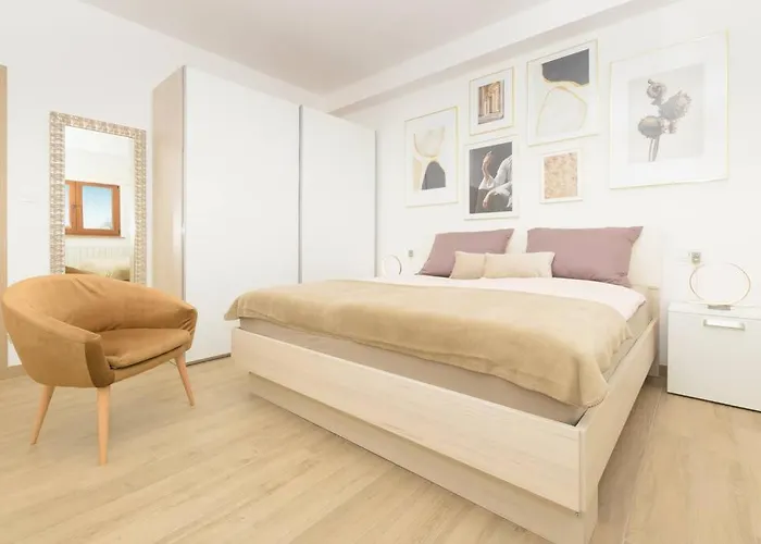 Villa Rosa By Istrialux Loborika