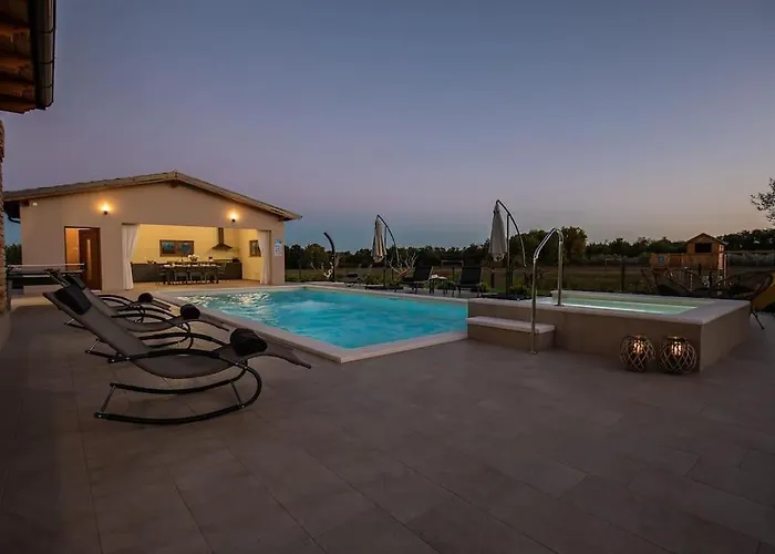 Villa Rosa By Istrialux