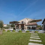 Villa Rosa By Istrialux